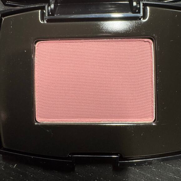 Lancôme Blush Subtil shade Aplum pink travel size compact with mirror - Picture 2 of 3